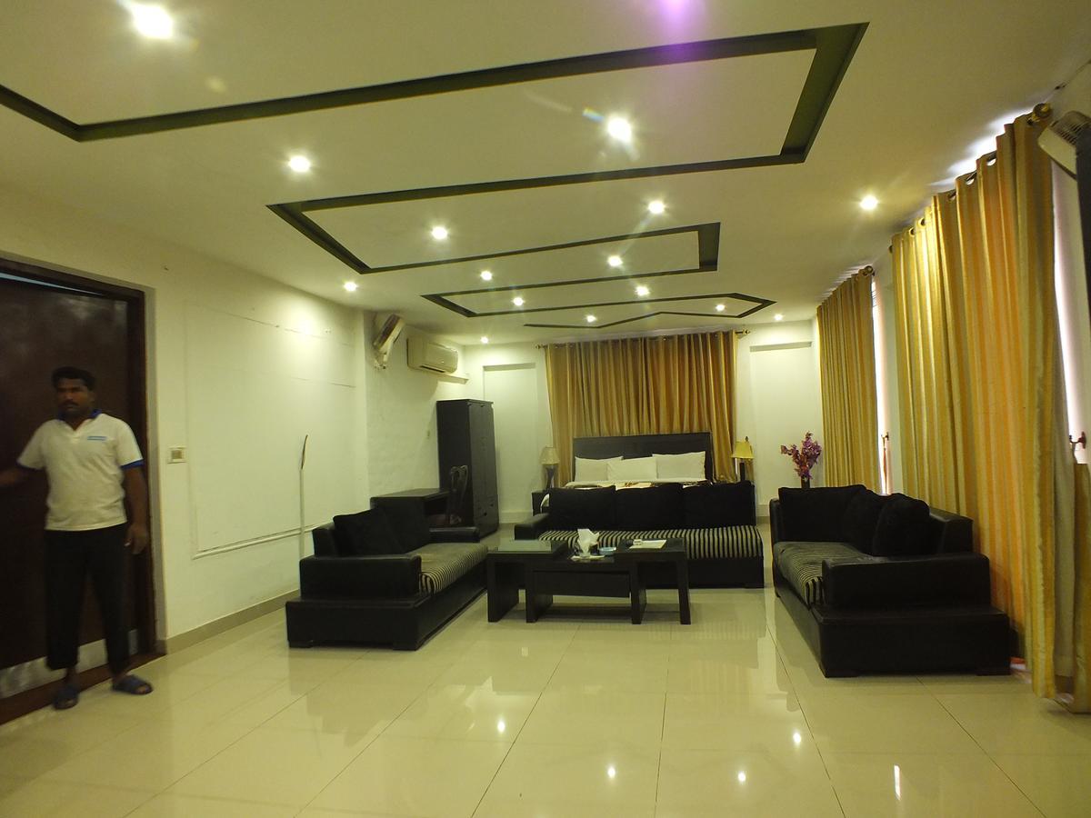 Capetown Islamabad Exterior photo