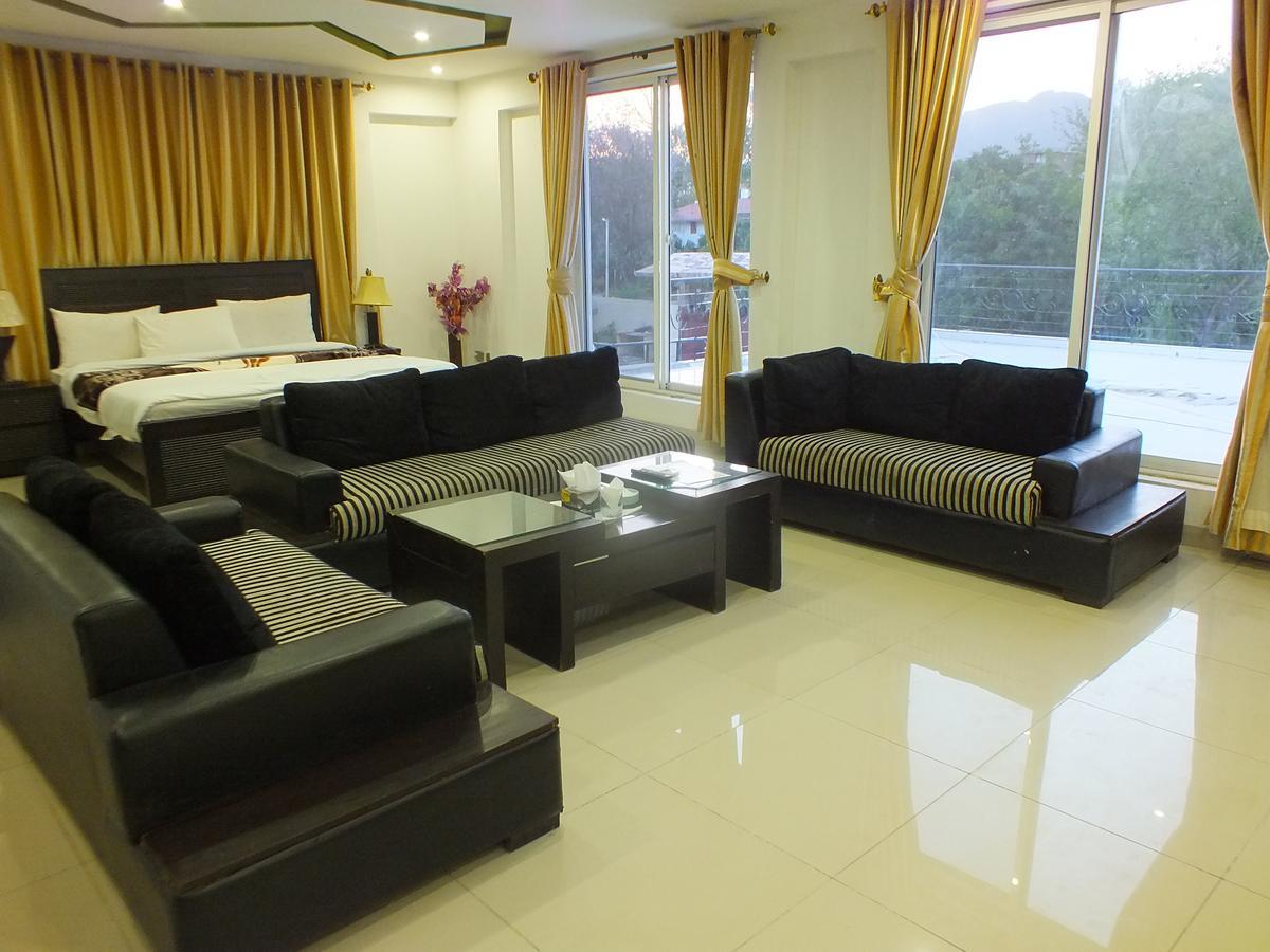 Capetown Islamabad Exterior photo