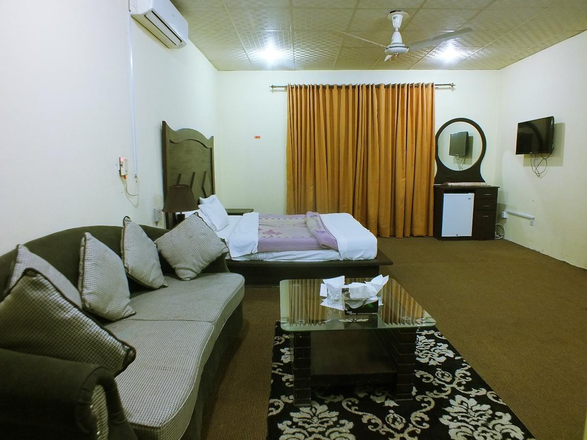Capetown Islamabad Exterior photo